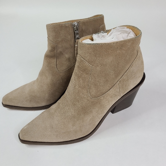 Rag & Bone Beige Suede Razor Booties sz 36.5 - Picture 3 of 9